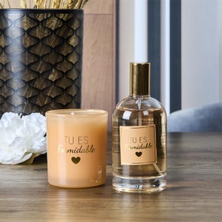 BOUGIE ET SPRAY PARFUME 100ML KDO POUR ELLE PIVOINE