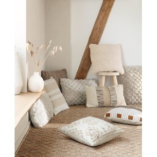 Coussin bouclette Ozel 40 x 40 cm coton ivoire