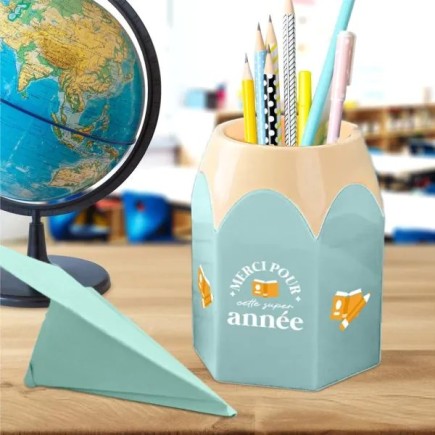 Pot a crayon forme crayon merci pour cette super année