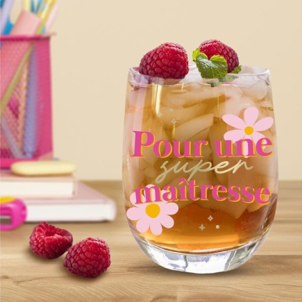 Verre rond pour une super maitresse
