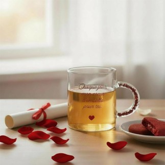 MUG POIGNEE AVEC FORMES 35CL CHAQUE JOUR