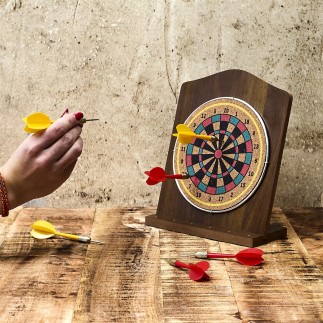 JEU DE FLECHETTE EN BOIS