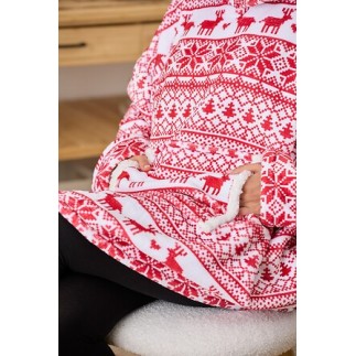 Plaid sweat adulte décor Noël scandinave (plaid à manches pas cher)