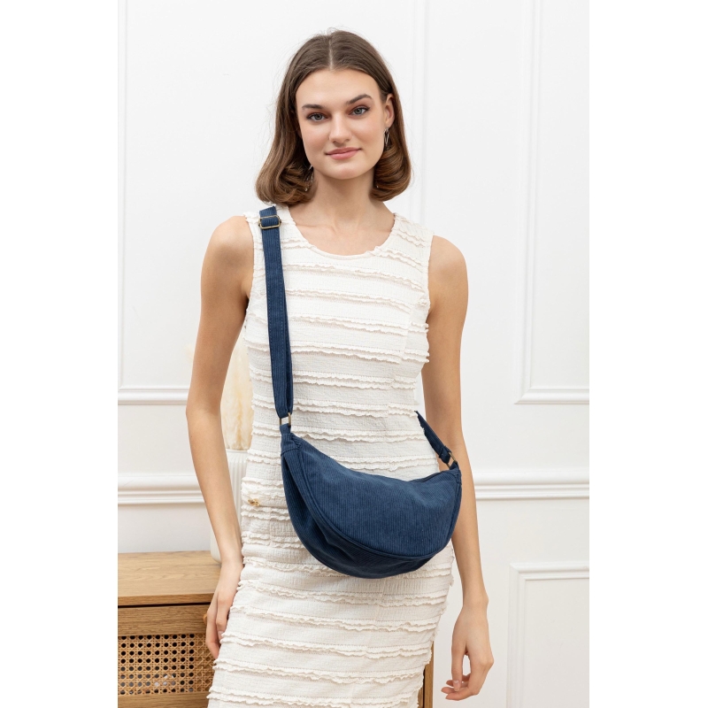 Sac banane velour bleu foncé demi lune