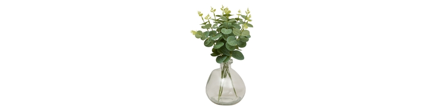 Composition avec une vase recyclé transparent et de l'eucalyptus artificiels !