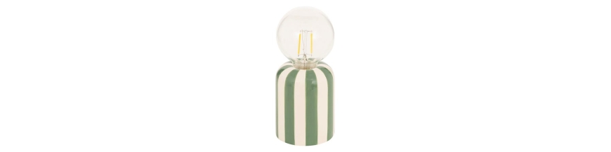 Une jolie lampe LED "Rico" en céramique avec des rayures vertes !