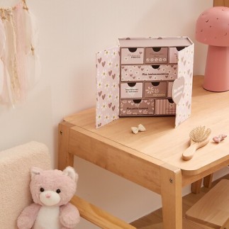 Coffret de naissance souvenirs cœurs 9 tiroirs rose pour fille pas cher