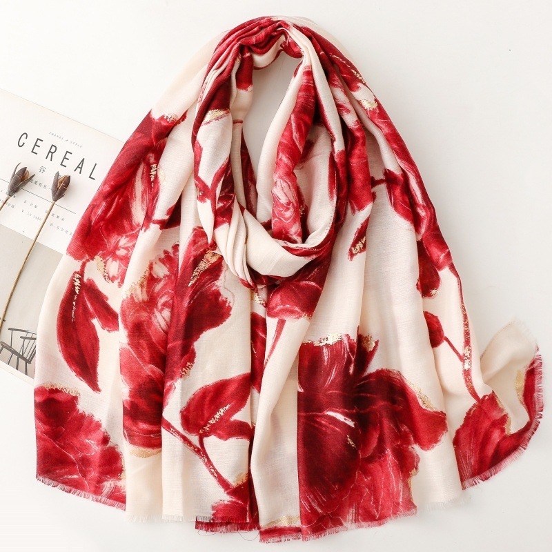 Foulard imprimé grandes fleurs rouge