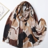 Foulard imprimé fleurs dessins marron