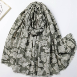 Foulard imprimé feuilles de ginkgo vert