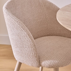 Chaise Céleste bouclette beige pieds métal beige