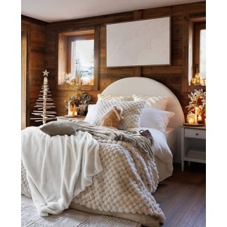 Coussin forme maison pain d'épice