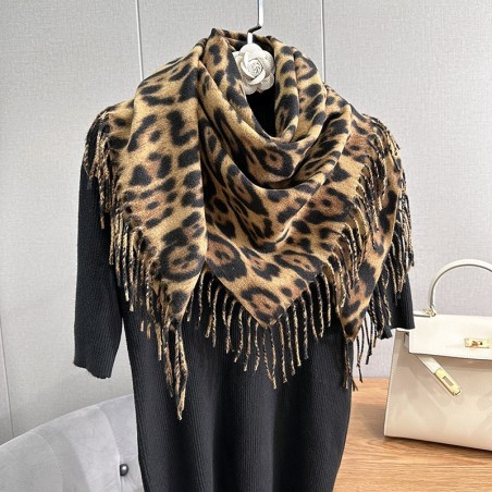 Echarpe carré léopard camel