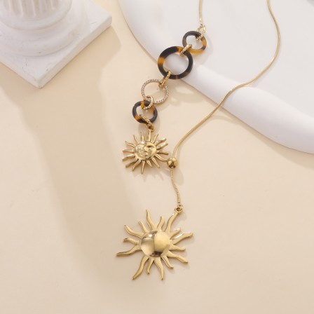 Collier sautoir fleurs doré