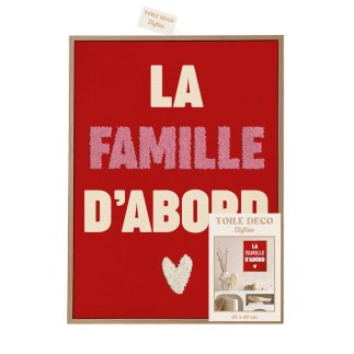 Toile Tuftee La Famille D'Abord
