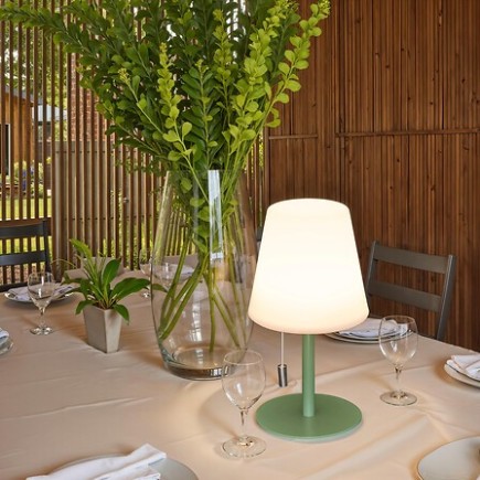 Lampe extérieure rechargeable USB 20cm vert