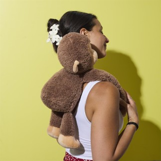 PELUCHE SINGE CALIN LESTEE