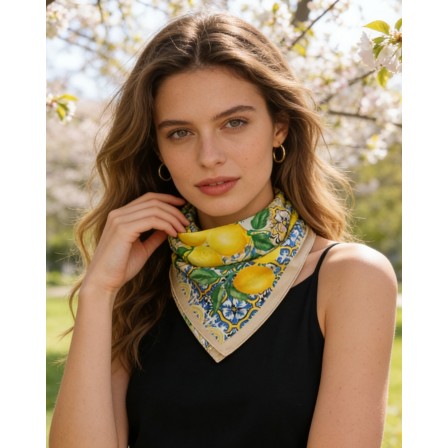 Carré effet soie 70x70cm citrons beige