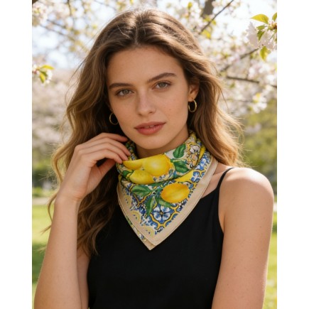 Carré effet soie 70x70cm pas cher