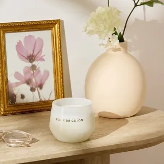 Bougie parfumée Glowy 300g pot verre fleur de coton