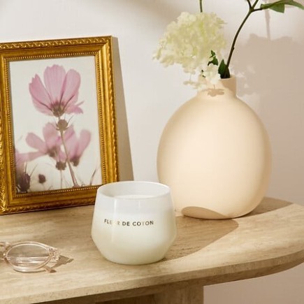 Bougie parfumée Glowy 300g pot verre fleur de coton